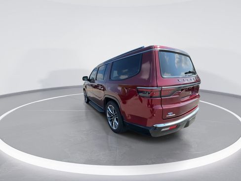 Used 2022 Jeep Wagoneer Series II w/ Convenience Group I AWD/4WD image 6