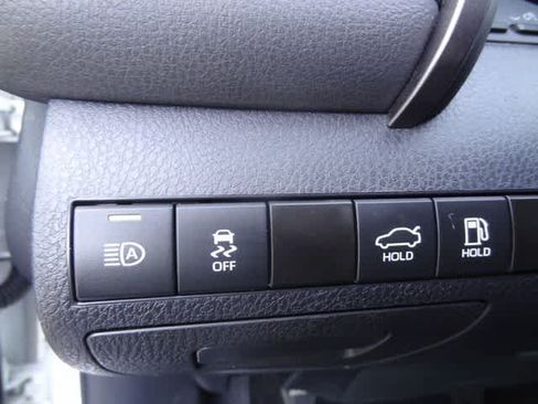 Used 2024 Toyota Camry SE FWD image 16