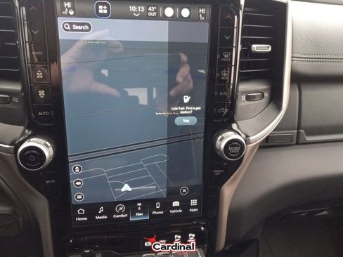 Used 2024 RAM 2500 Laramie image 37