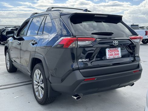 New 2025 Toyota RAV4 XLE Premium image 12