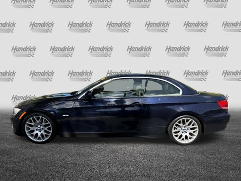 Used 2010 BMW 328i Convertible image 6