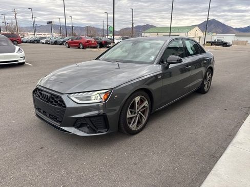 Used 2022 Audi A4 2.0T Premium Plus w/ Premium Plus Package image 3