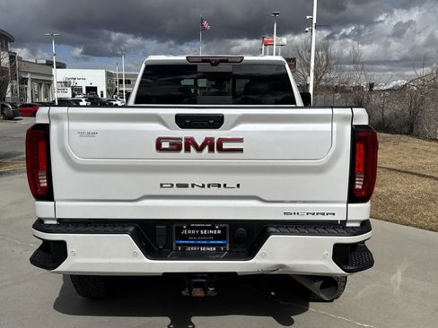 Used 2023 GMC Sierra 3500 Denali w/ Denali Ultimate Package image 4