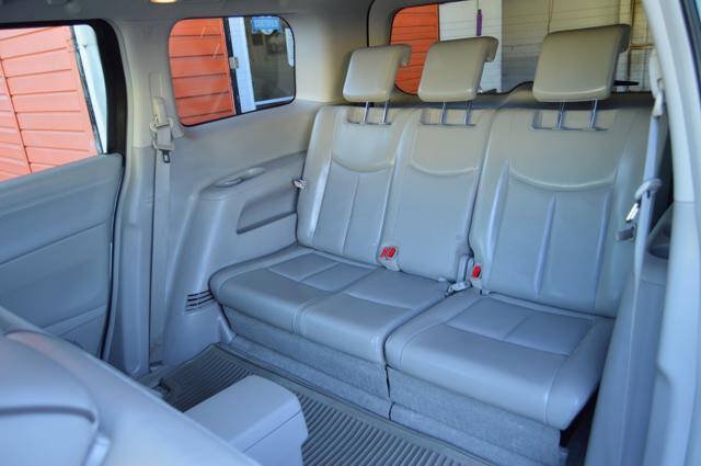 Used 2015 Nissan Quest SV w/ Leather Package FWD image 14