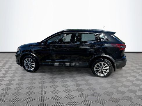 Used 2020 Nissan Rogue Sport SV FWD image 9