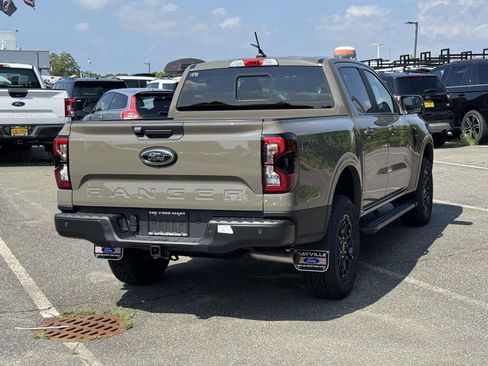 New 2026 Ford Ranger Lariat w/ FX4 Off-Road Package AWD/4WD image 4