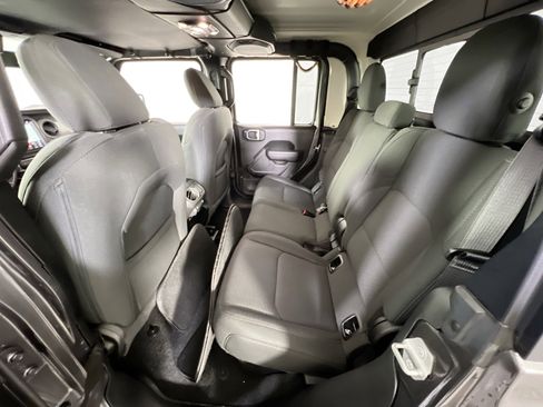 Used 2022 Jeep Gladiator Sport AWD/4WD image 22