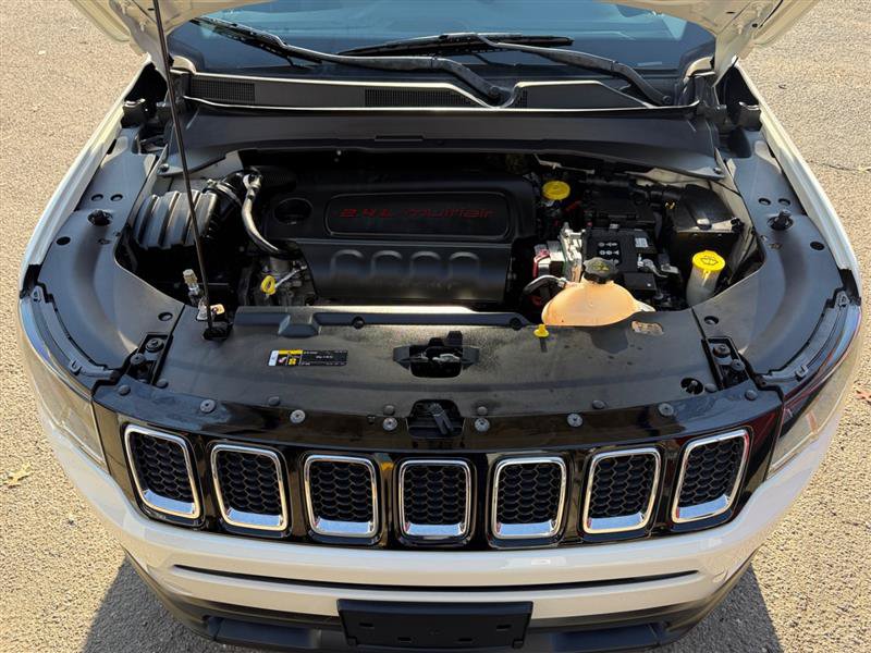 Used 2018 Jeep Compass Latitude w/ Popular Equipment Group AWD/4WD image 20