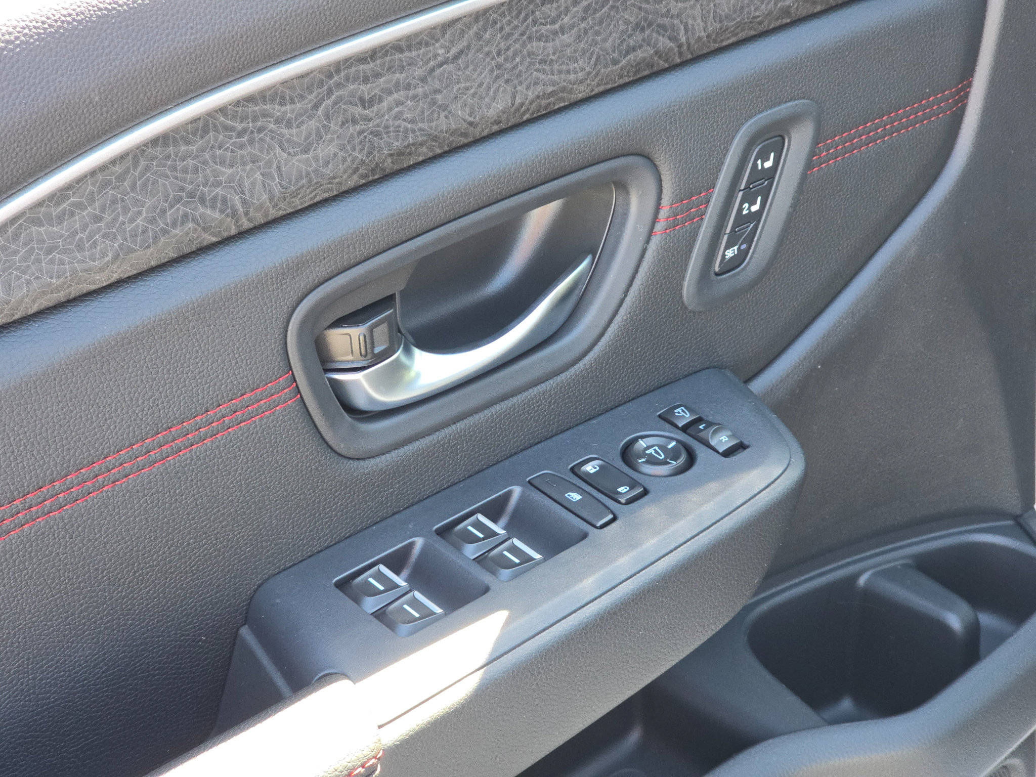 New 2026 Honda Pilot Black Edition image 24