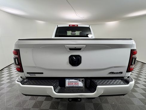 Used 2021 GMC Yukon SLT image 28