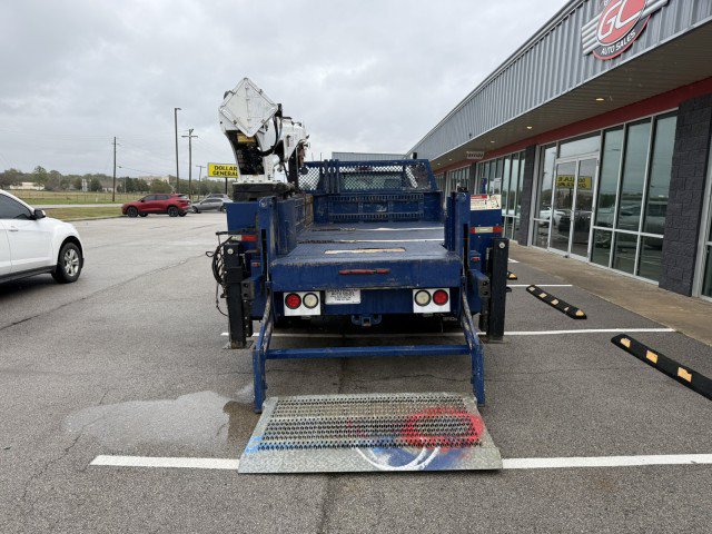 Used 2011 Ford F550 4x4 Regular Cab Super Duty w/ Payload Upgrade Pkg image 6