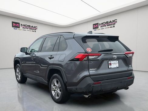 Used 2025 Toyota RAV4 XLE image 5