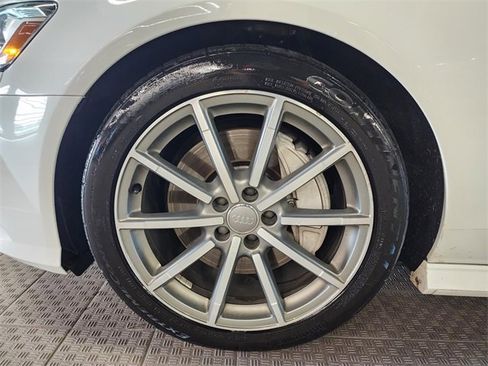 Used 2018 Audi A6 3.0T Sport image 11