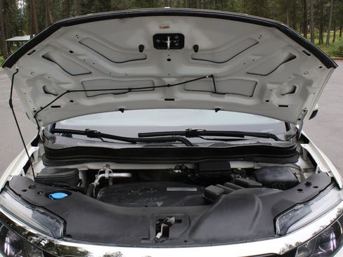 Used 2018 Honda Pilot Elite image 48