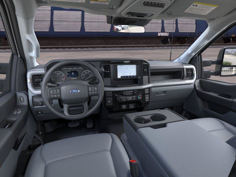 New 2026 Ford F550 2WD Regular Cab Super Duty image 9