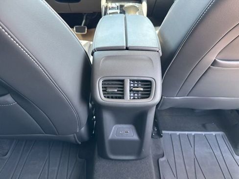 Used 2025 Buick Envision Sport Touring AWD/4WD image 25