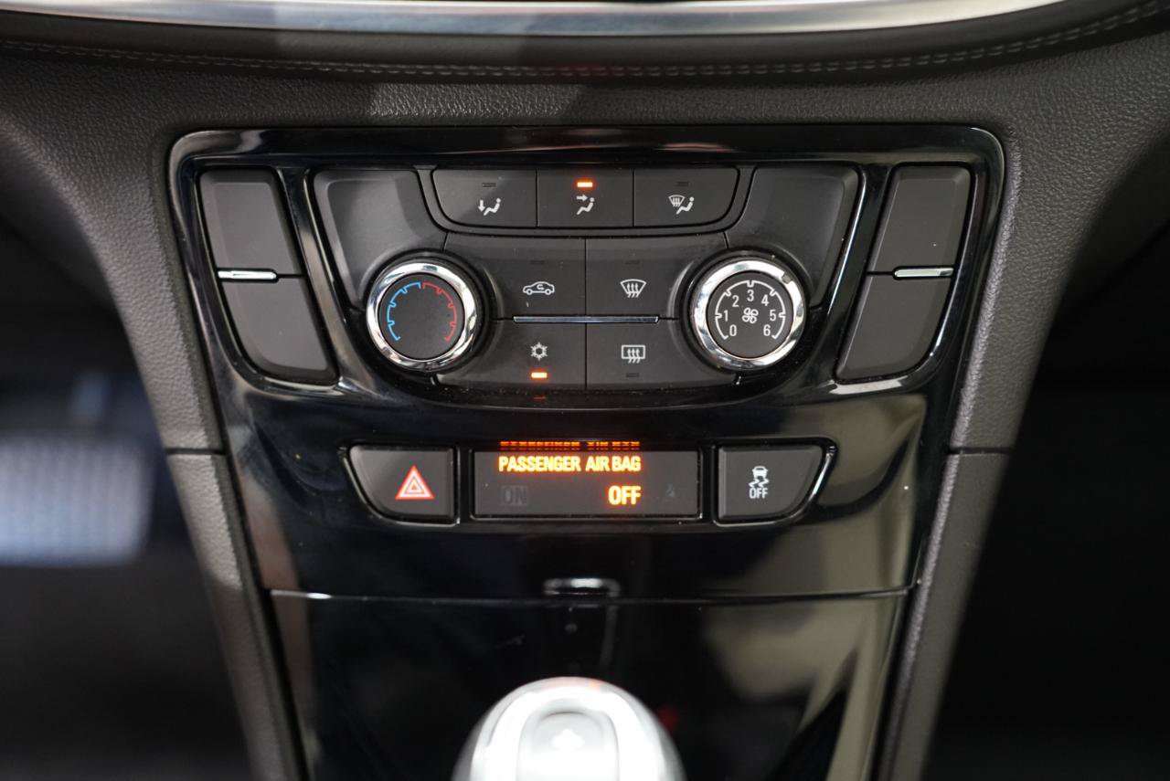 Used 2018 Buick Encore Preferred FWD image 19