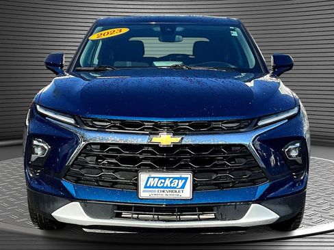 Used 2023 Chevrolet Blazer LT image 2