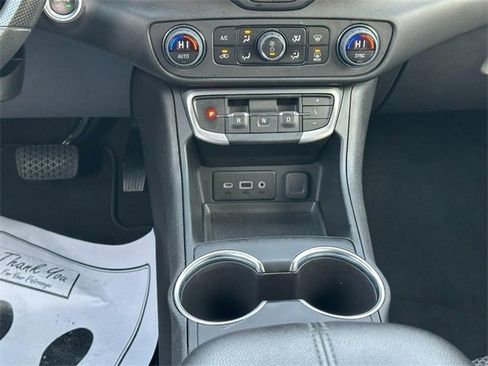 Certified 2024 GMC Terrain SLE w/ Driver Convenience Package image 14