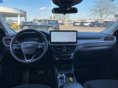 Used 2023 Ford Escape Active w/ Tech Pack #1 image 9