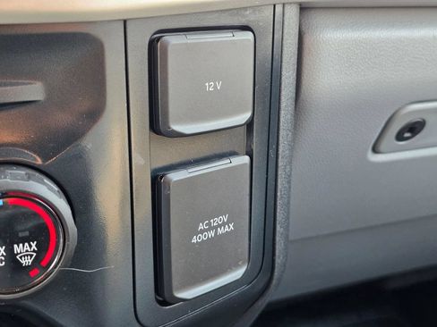 Used 2023 Ford F250 XL AWD/4WD image 23