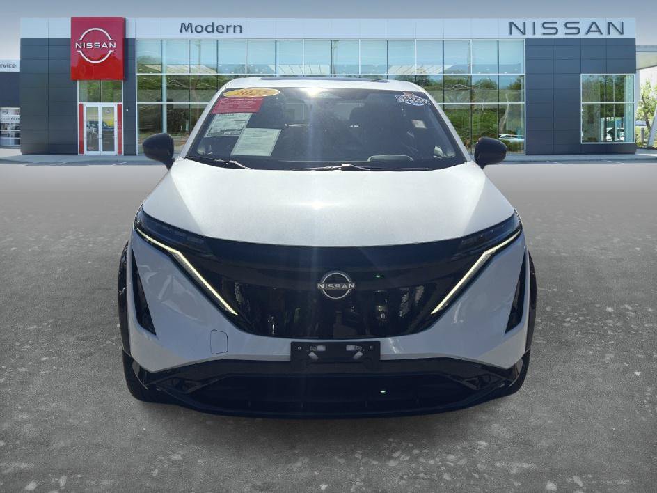 Certified 2025 Nissan Ariya FWD image 2