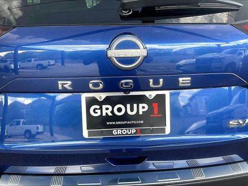 Certified 2023 Nissan Rogue SV FWD image 10