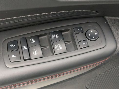 Used 2023 Dodge Durango GT image 12