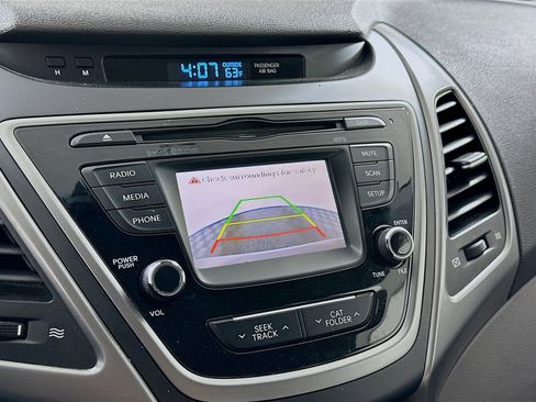 Used 2016 Hyundai Elantra SE w/ Option Group 02 image 21