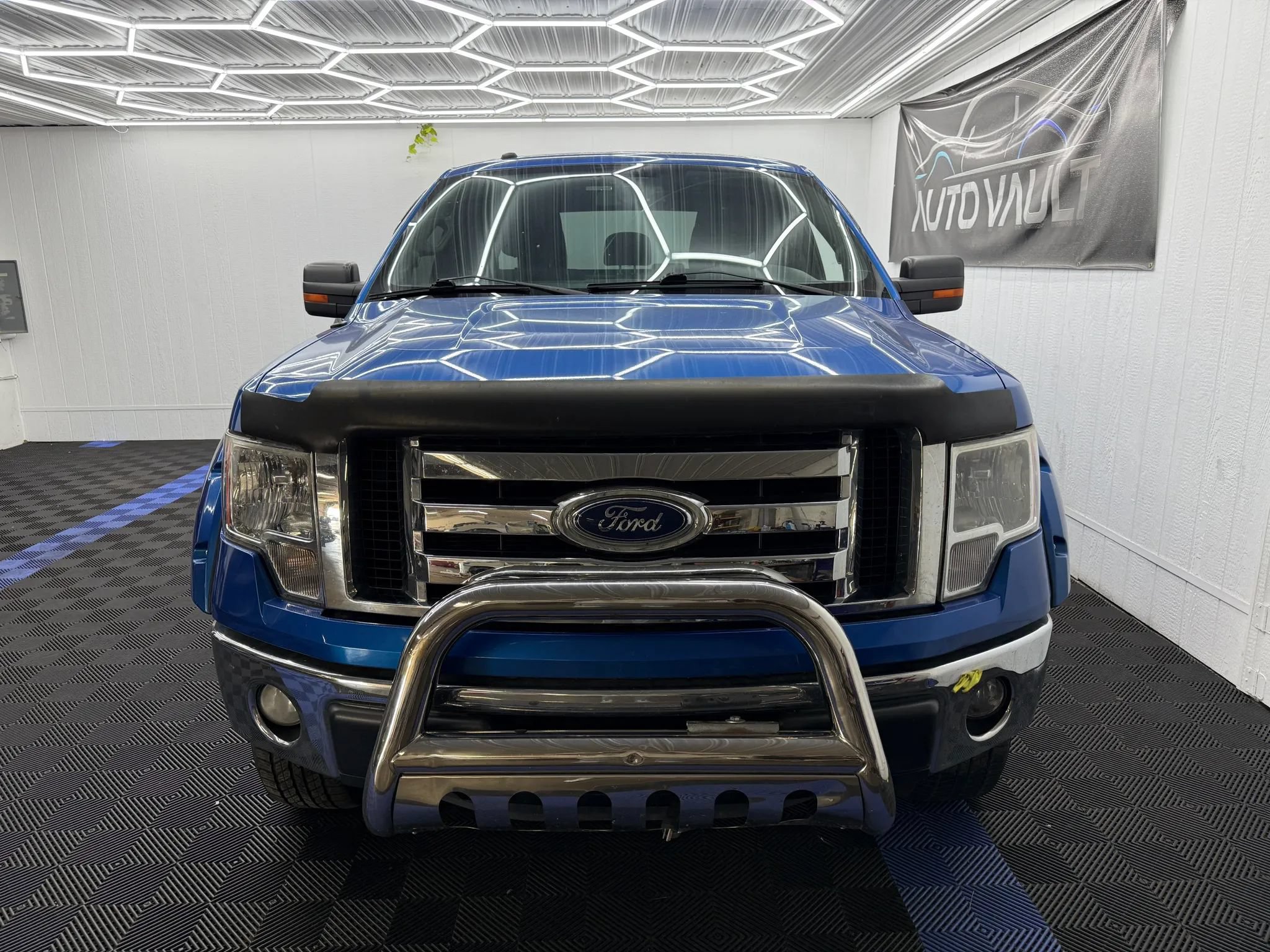 Used 2012 Ford F150 XLT AWD/4WD image 4