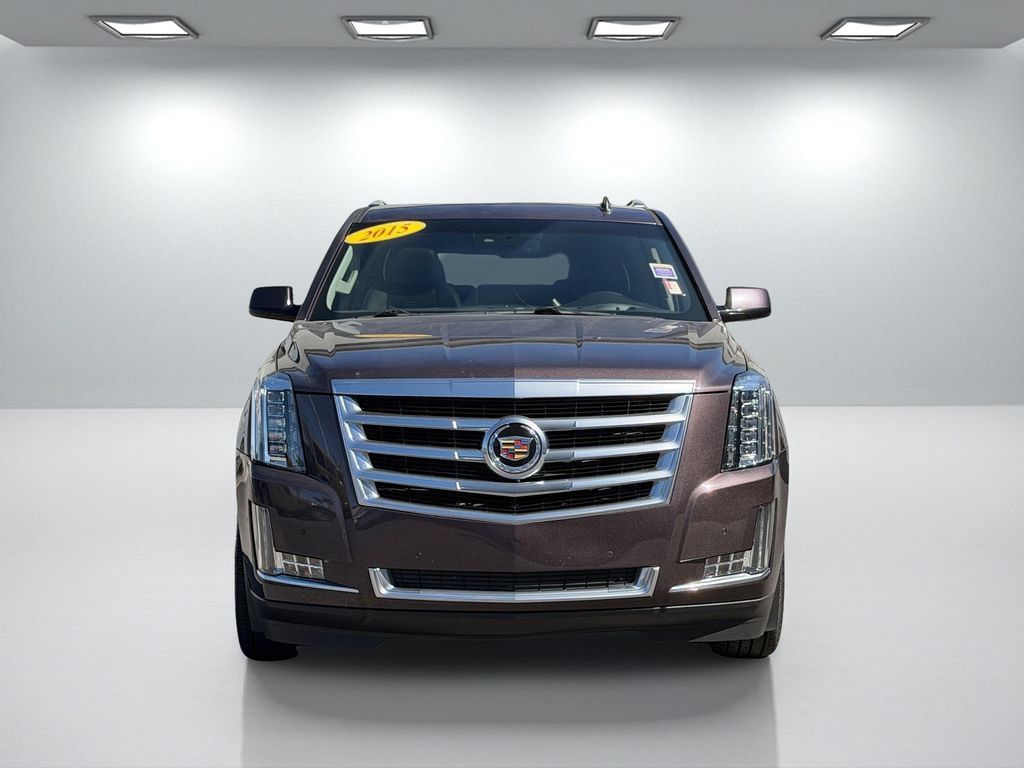 Used 2015 Cadillac Escalade Luxury AWD/4WD image 9