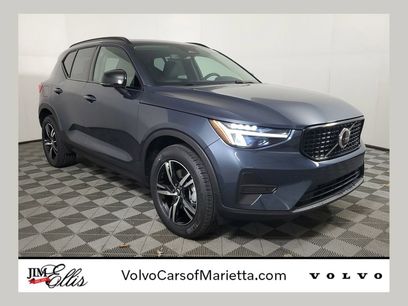 New 2026 Volvo XC40 B5 Core