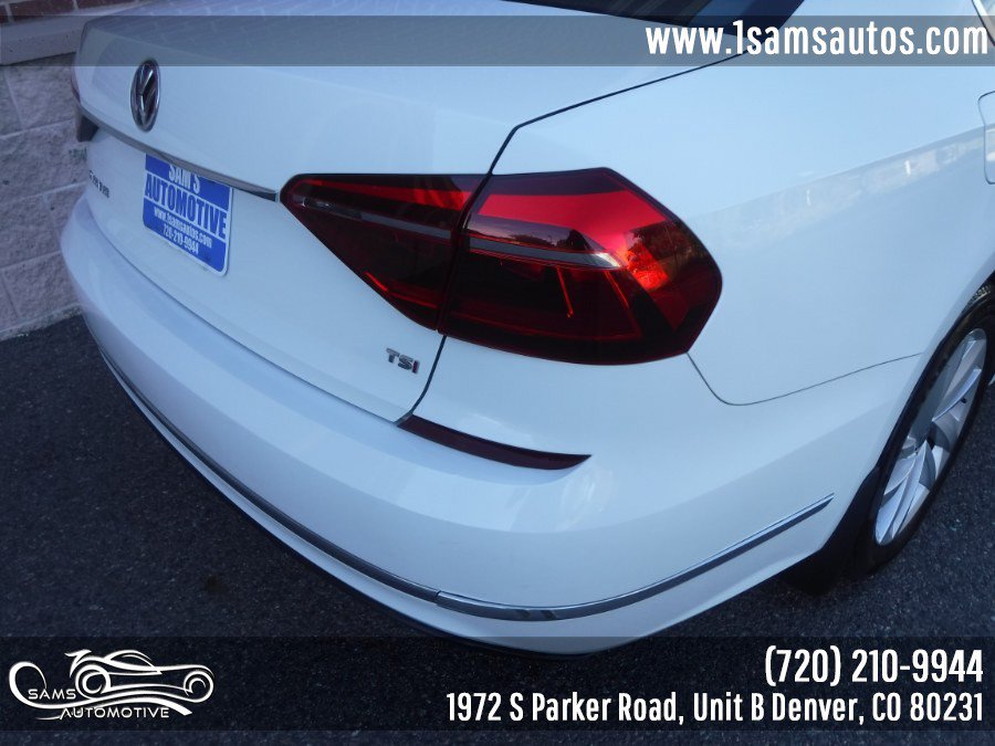 Used 2018 Volkswagen Passat 2.0T SE FWD image 29