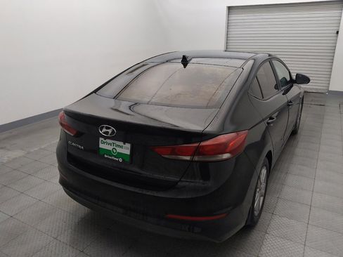 Used 2018 Hyundai Elantra Value Edition FWD image 7