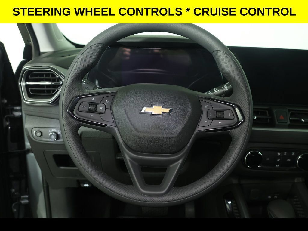 New 2026 Chevrolet TrailBlazer LS w/ LS Convenience Package AWD/4WD image 3