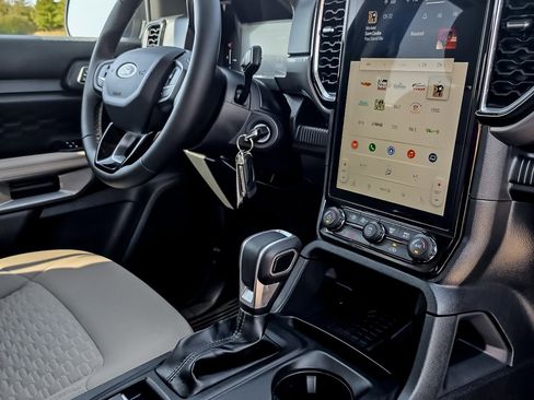 Used 2024 Ford Ranger XLT w/ Equipment Group 301A High image 27