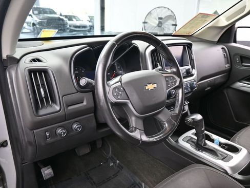 Used 2018 Chevrolet Colorado LT w/ Redline Special Edition AWD/4WD image 10