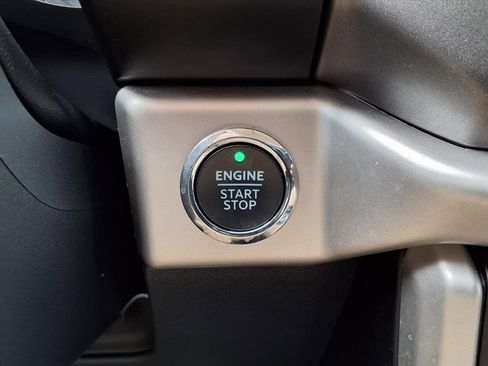 Certified 2022 Ford Expedition XLT image 15