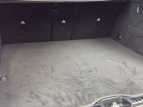 Used 2026 Mercedes-Benz GLC 300 GLC 300 image 33