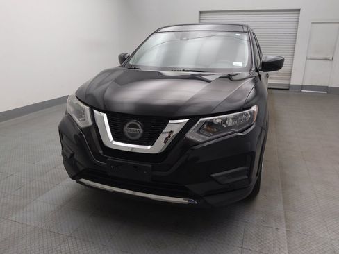 Used 2020 Nissan Rogue S FWD image 15