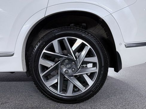 Used 2022 Hyundai Santa Fe Calligraphy image 12