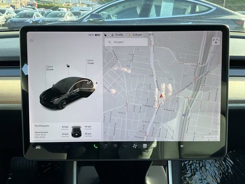 Used 2018 Tesla Model 3 Mid Range image 39