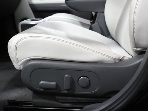 Used 2023 Hyundai Ioniq 5 SEL w/ Cargo Package image 62