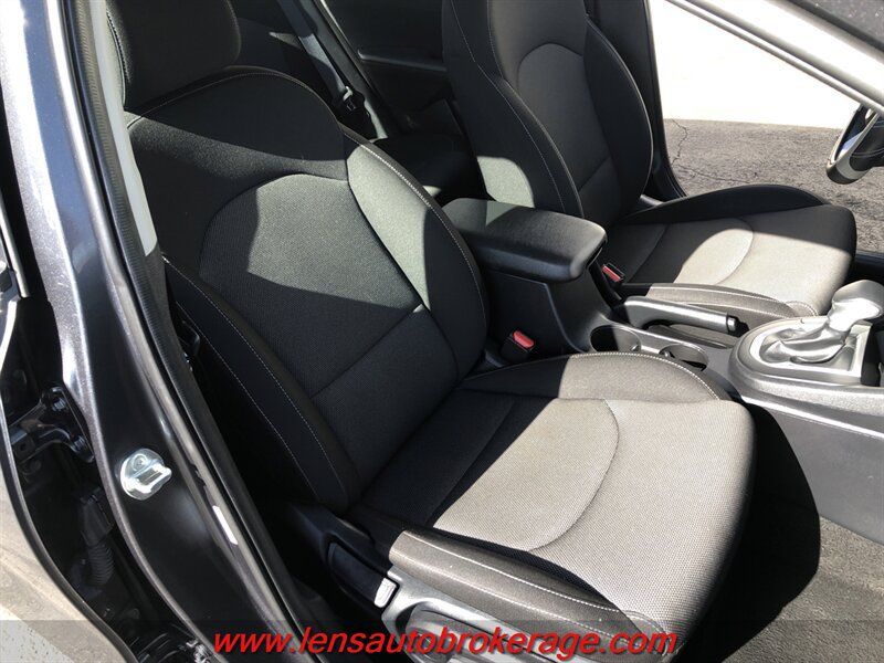 Used 2024 Kia Forte LXS FWD image 23
