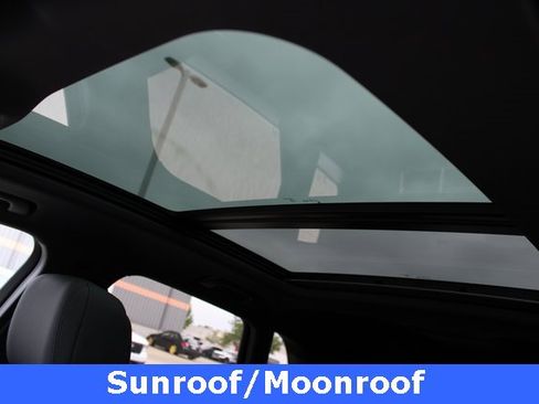 New 2025 Audi Q3 2.0T Premium image 4