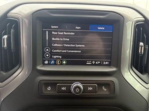 Used 2024 Chevrolet Silverado 1500 Custom Trail Boss image 20