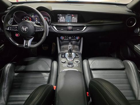 Used 2022 Alfa Romeo Stelvio Quadrifoglio w/ Active Assist Plus Package image 9