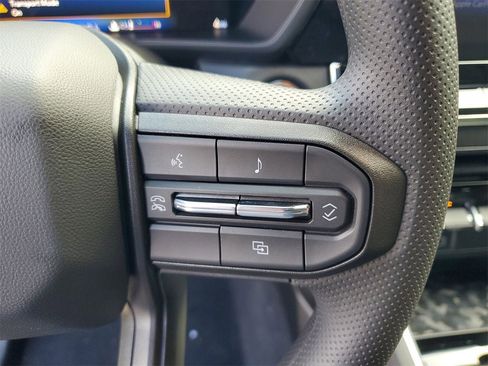 New 2026 Chevrolet Colorado W/T image 17