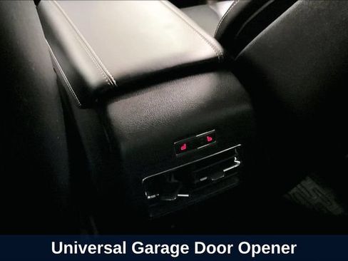 Used 2022 Lincoln Corsair AWD w/ Elements Package image 13