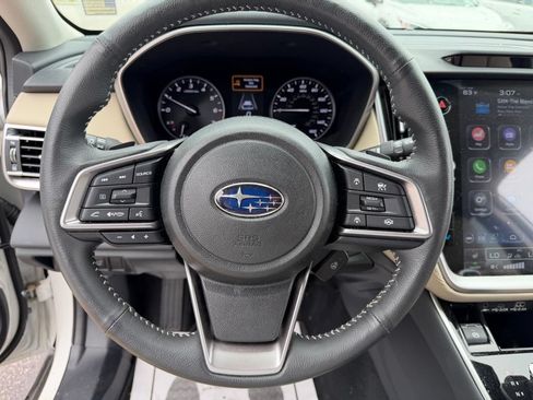 Used 2025 Subaru Outback Limited AWD/4WD image 27